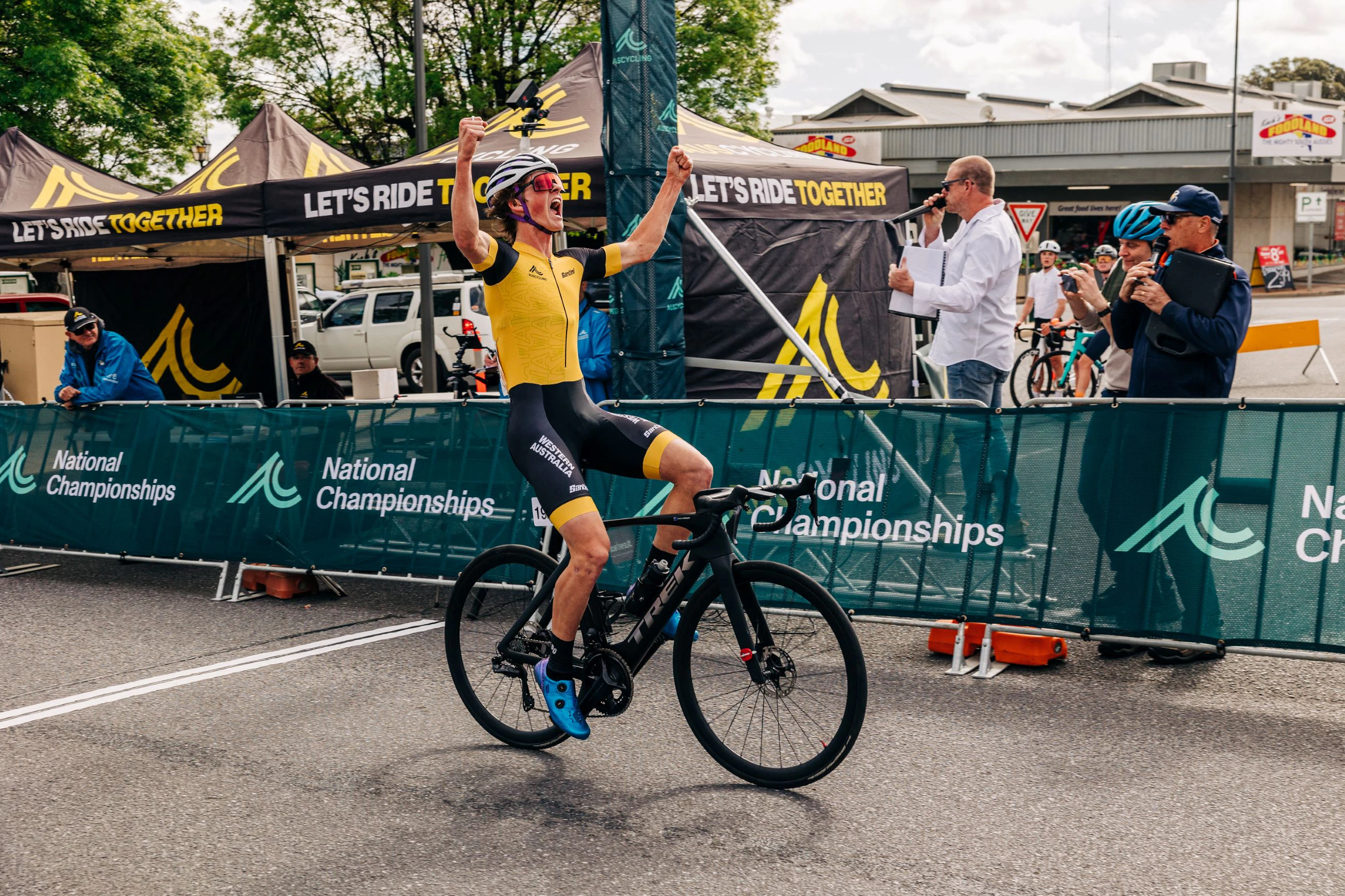 Under-17 men cyclist Connor Wright of Western Australia winning the junior under-17 boys criterium at the 2024 AusCycling Masters and Junior Road National Championships in Loxton