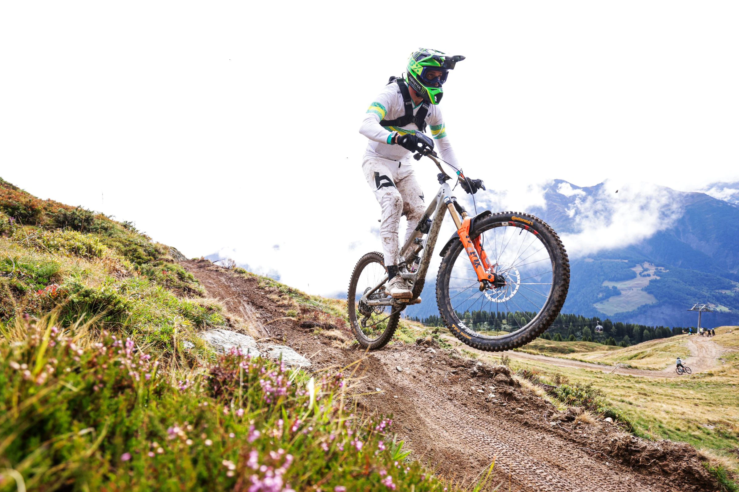 Jack Moir competes for the ARA Australian Cycling Team during the 2025 UCI Mountain Bike Enduro World Championships in Valais, Switzerland (Ed Sykes, SWPix)