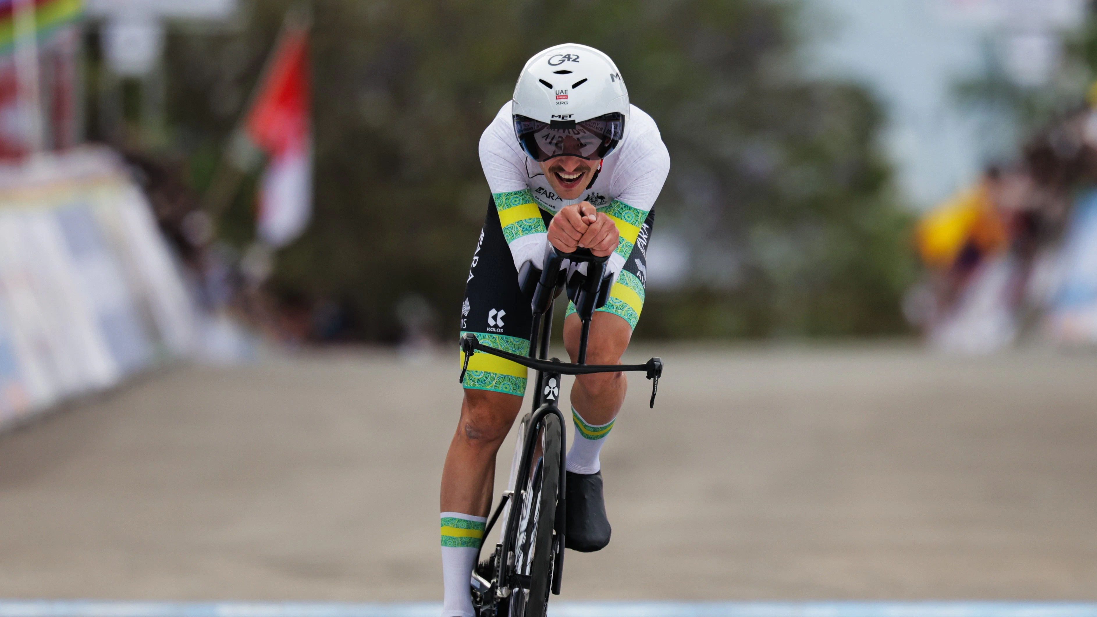 2025 UCI Road World Championships - BK Arena to Kigali Convention Centre, Kigali, Rwanda - Men Elite Individual Time Trial (ITT) - Jay Vine (Australia) finishing