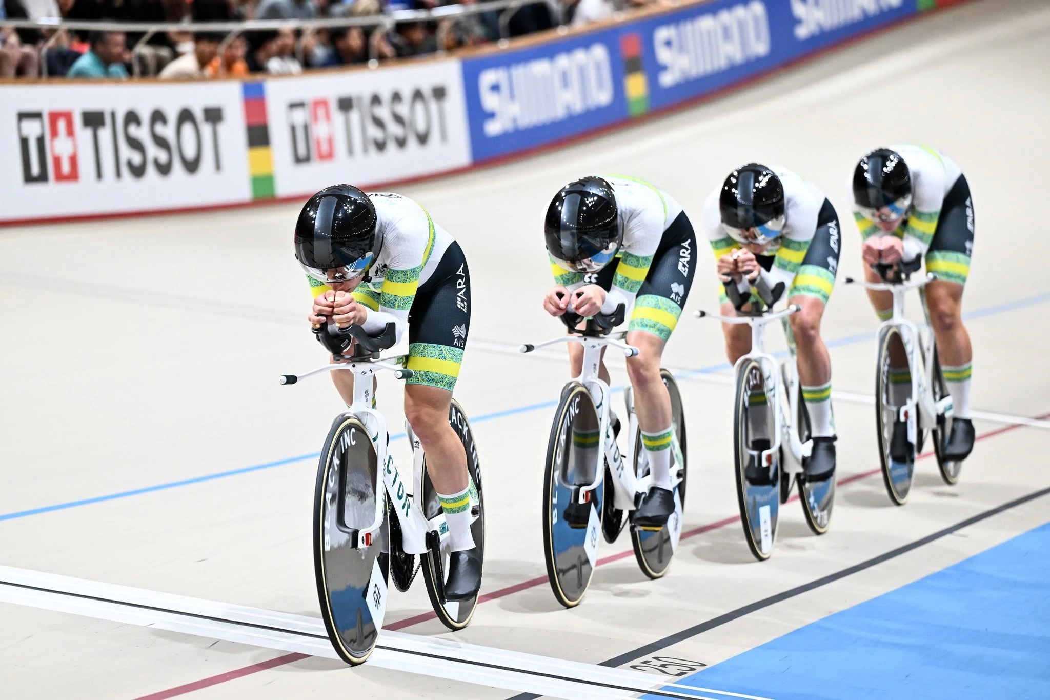 ARA Australian Cycling Team, led by Alyssa Polites, team pursuit at the 2025 UCI Track World Championships in Santiago, Chile. Picture: SWpix.com