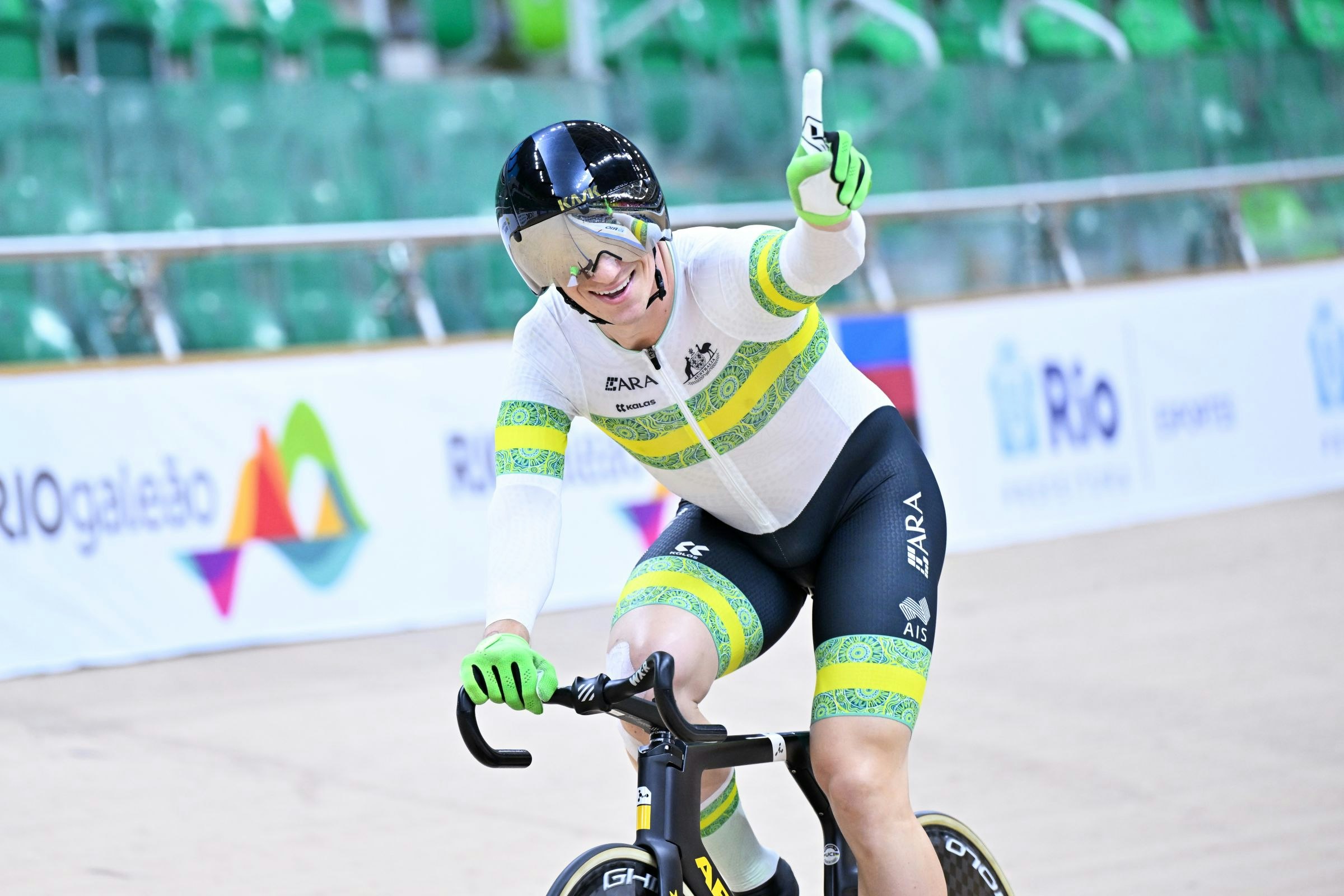 Korey Boddington celebrates with a raised finger after winning at the 2025 UCI Para-cycling Track World Championships