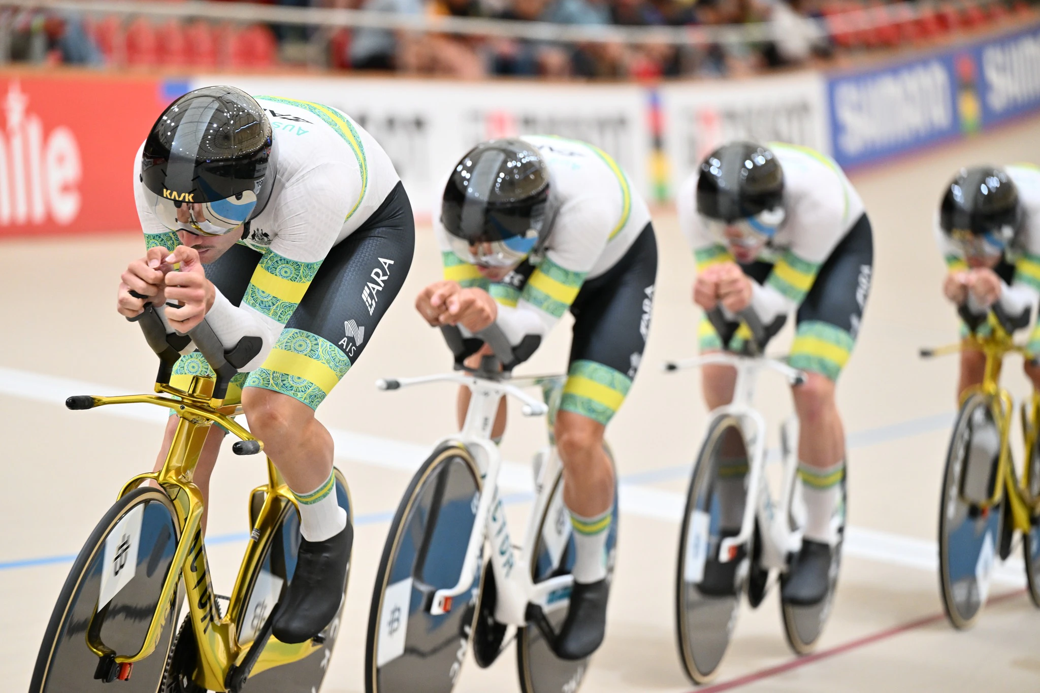 Conor Leahy racing in the team pursuit at the 2025 UCI Track World Championships. Picture: Simon Wilkinson/SWpix.com