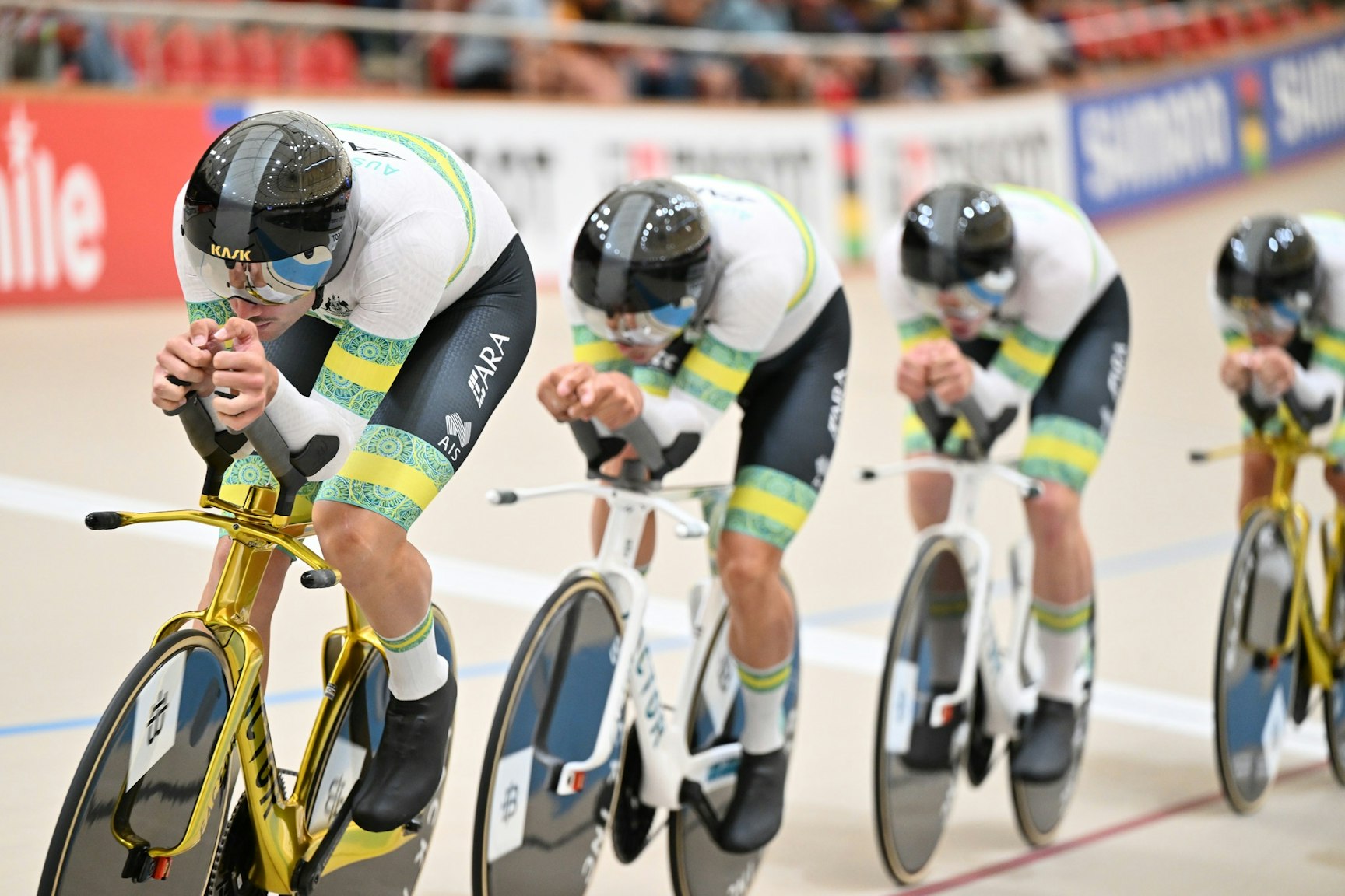 Conor Leahy racing in the team pursuit at the 2025 UCI Track World Championships. Picture: Simon Wilkinson/SWpix.com