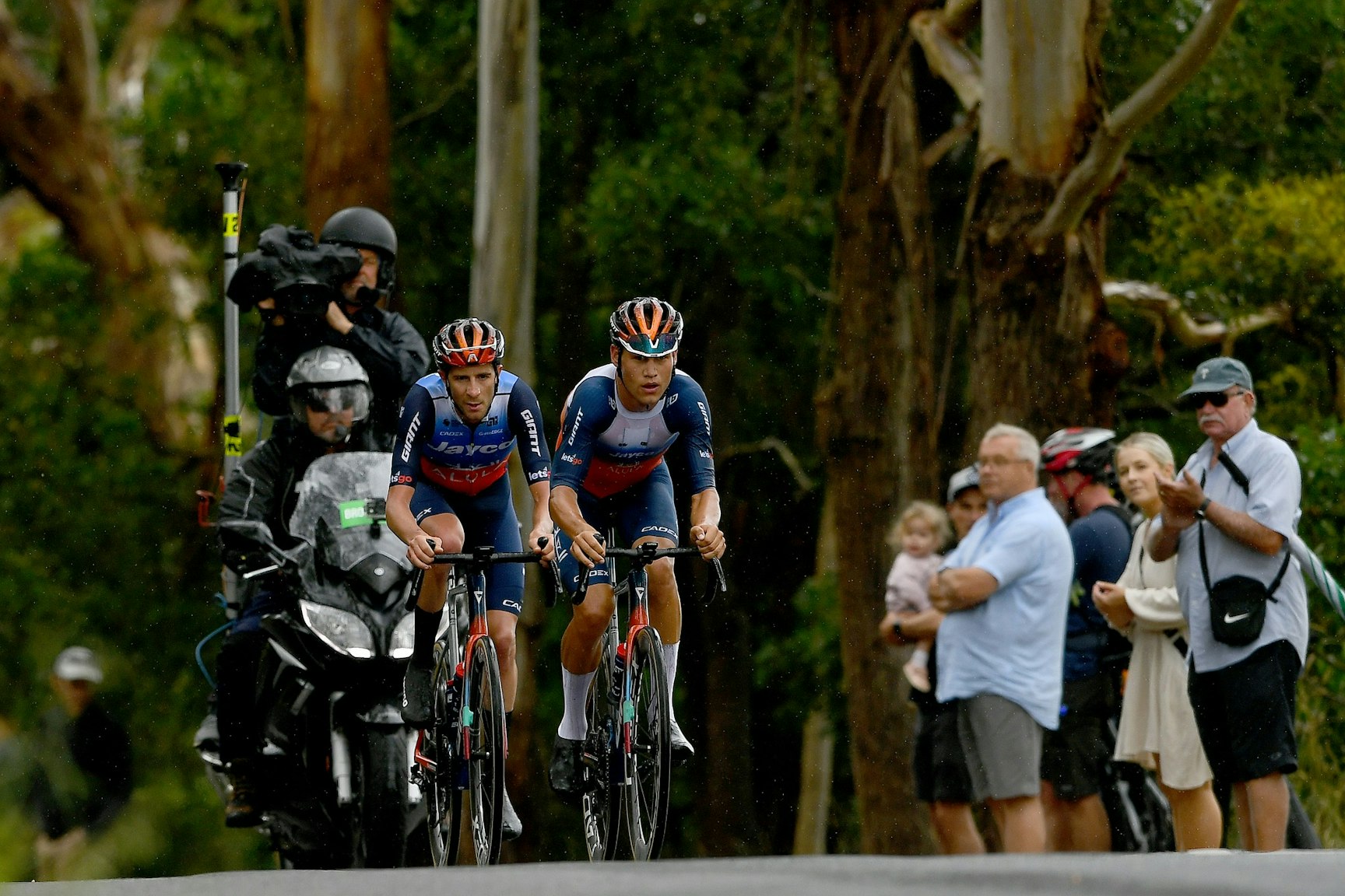 Luke Plapp and Chris Harper racing at the 2024 AusCycling Road National Championships in Ballarat. Picture: Josh Chadwick