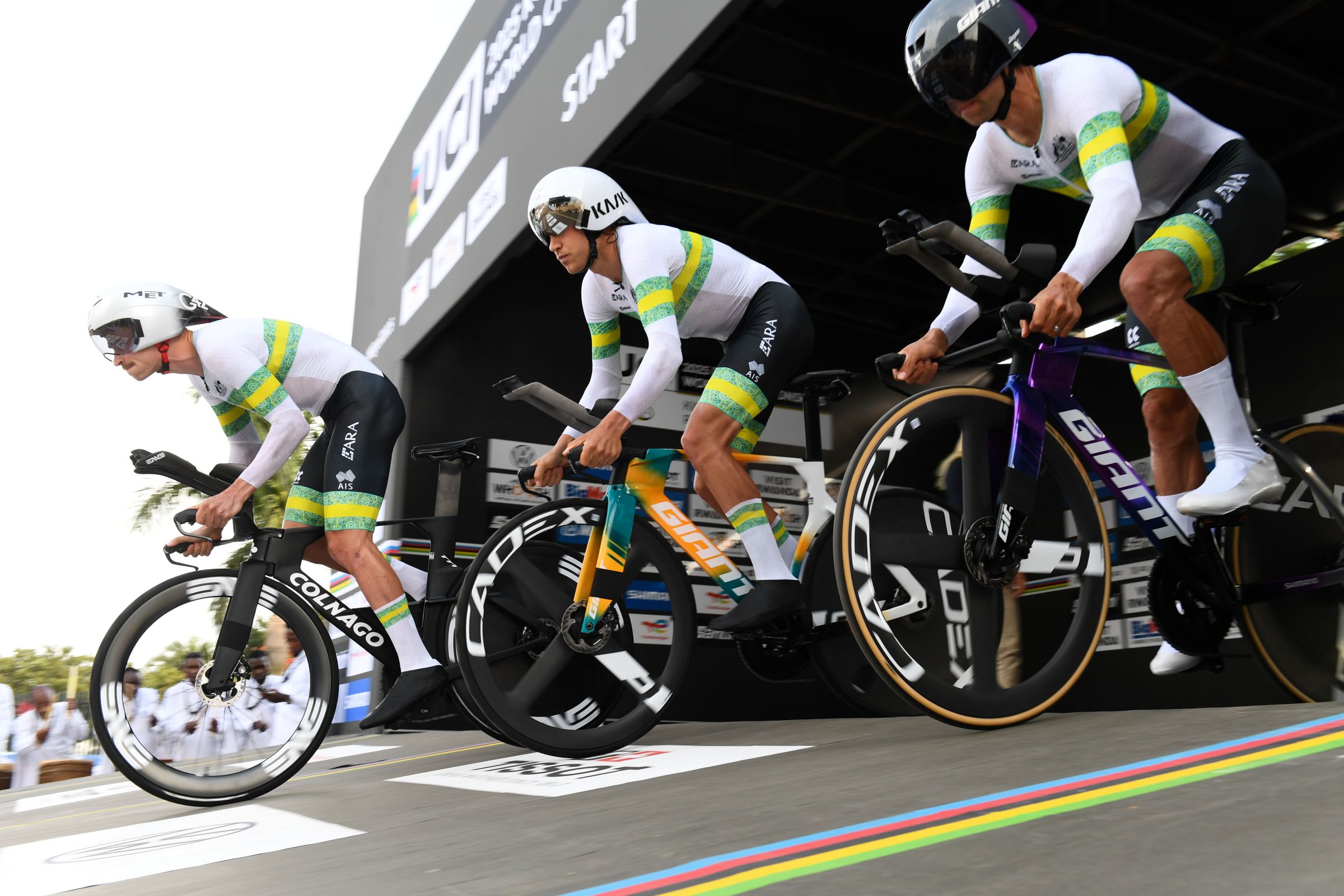 2025 UCI Road World Championships - Kigali Convention Centre, Kigali, Rwanda - Team Time Trial Mixed Relay - Michael Matthews (Australia), Lucas Plapp (Australia), Jay Vine (Australia)