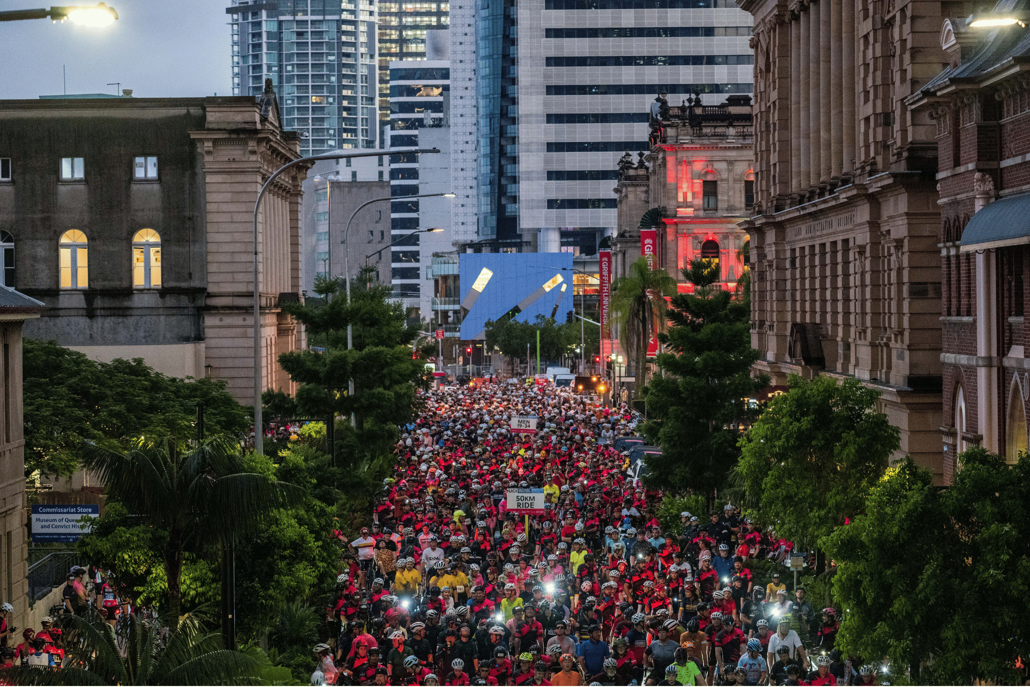Tour de Brisbane start line