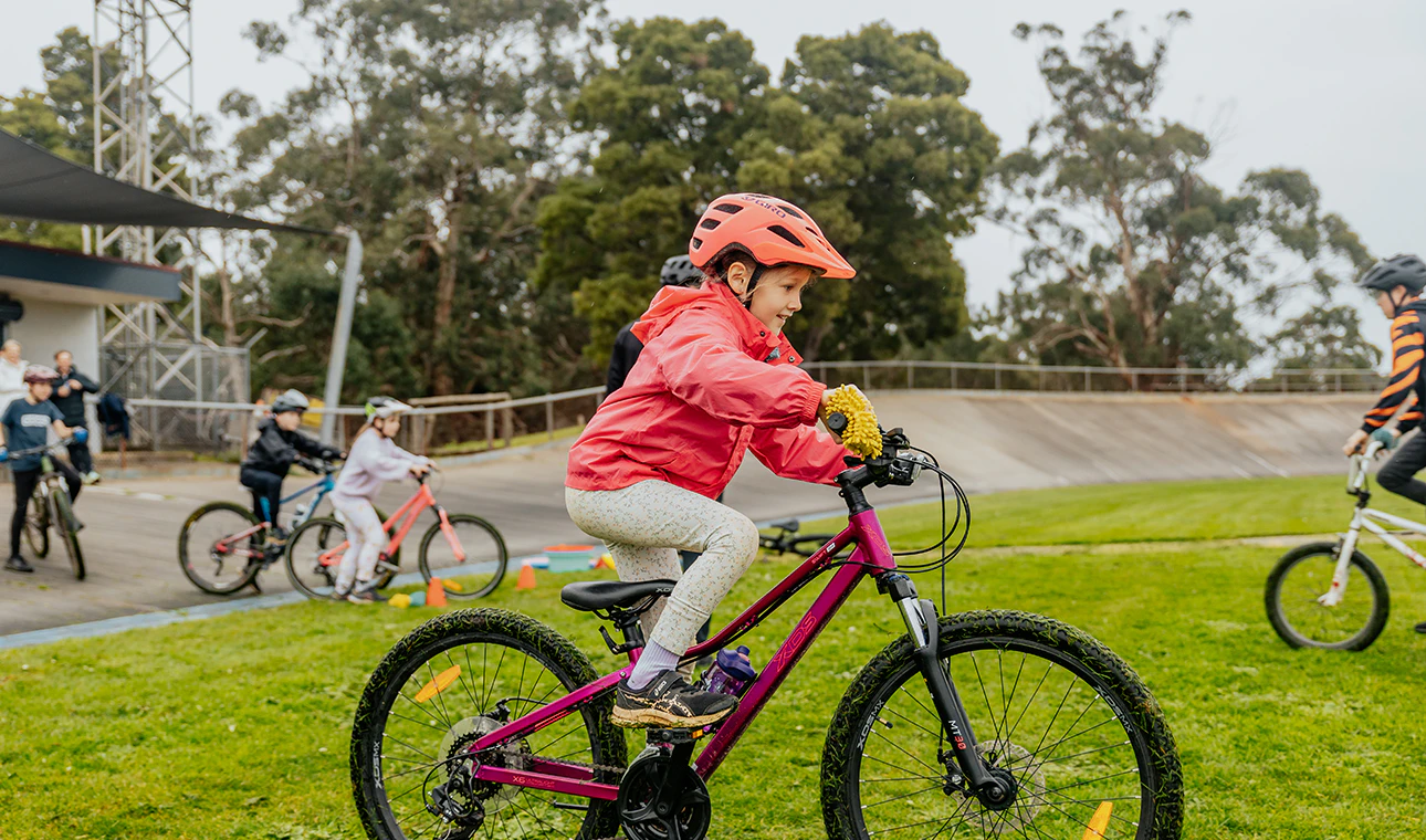 AusBike students riding onto course