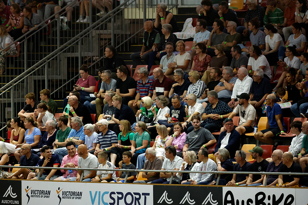 Austral Wheelrace spectators