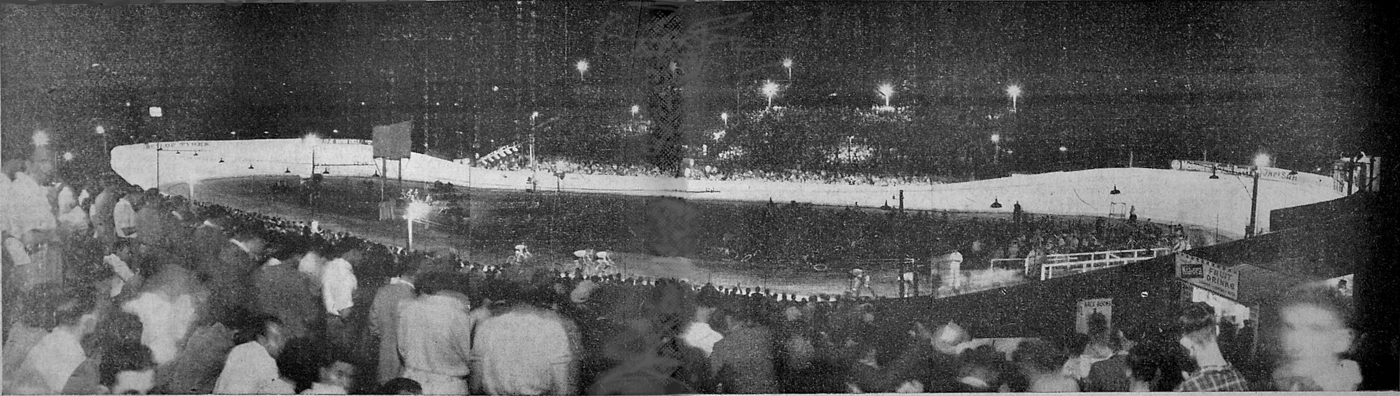 The Exhibition Board Track was reassembled in the bare paddocks of North Essendon in 1939. The facilities were rather sparse but under the promotion of Jack Campbell and later Ted Waterford, racing boomed, there was a great atmosphere with some “full house” signs and spectators turned away, especially on Austral nights or International Match Races. The Austral might have lapsed after the war but for this timely venue and promotion.