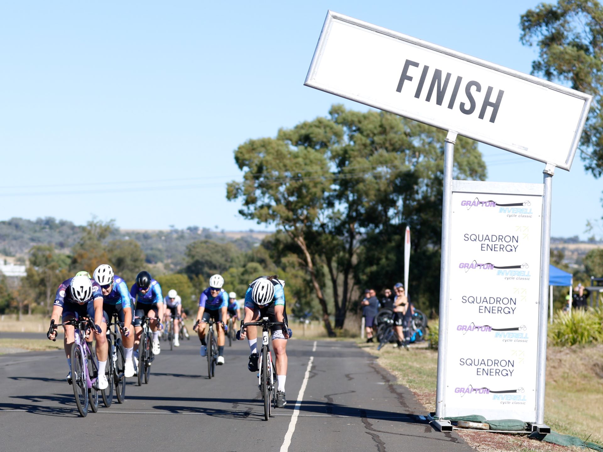 Belinda Bailey sprints to victory on stage 2 of the 2024 Sapphire Tour. Picture: Auriol Carruthers