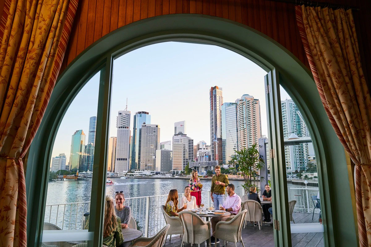 Alfresco dining in Brisbane