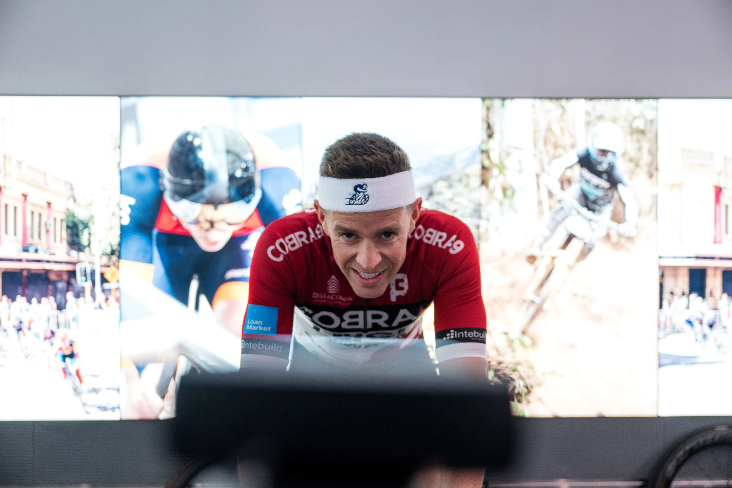 A male rider in the AusCycling Esports National Championships