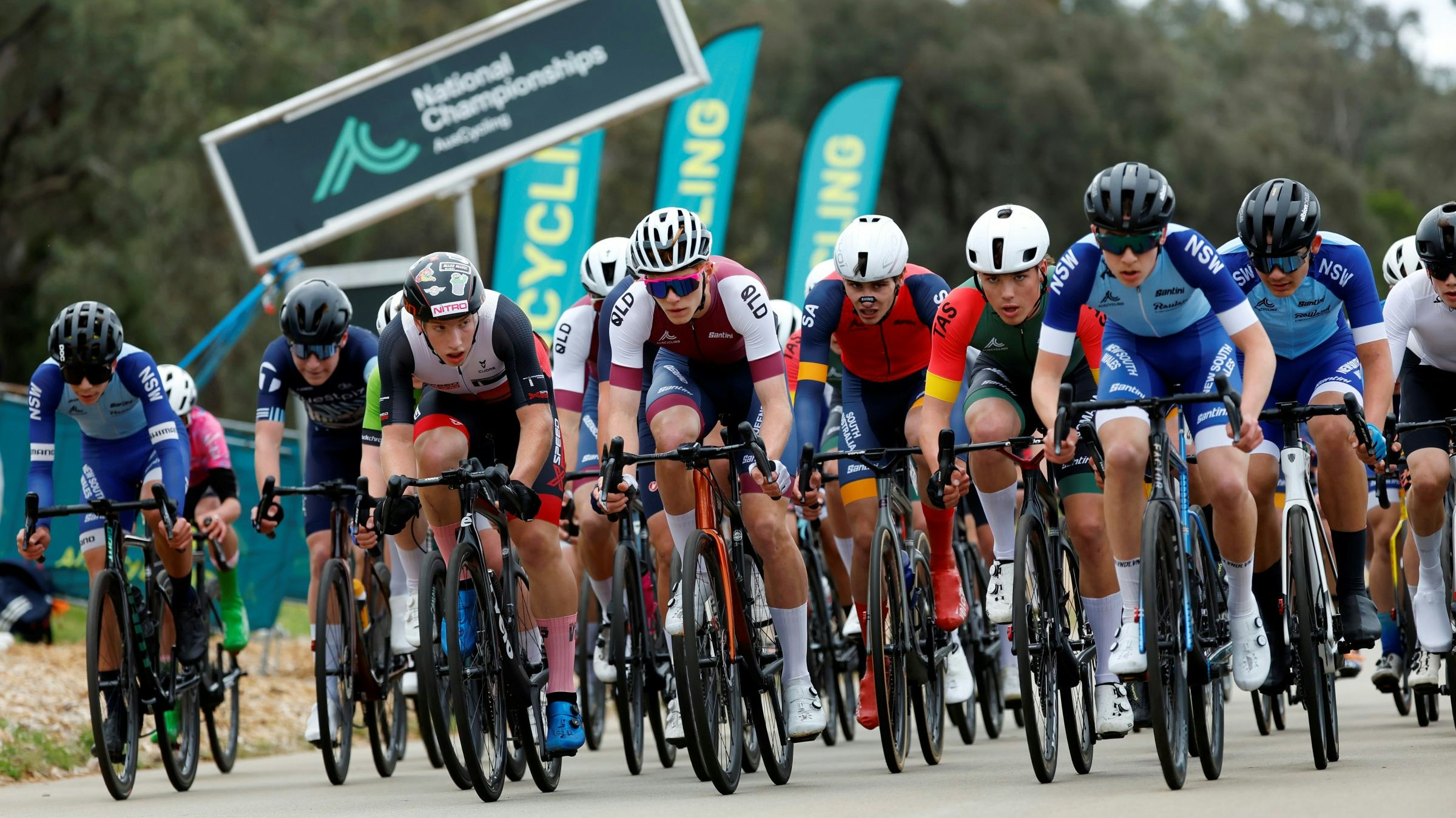 A peloton of junior men cyclists during the AusCycling Junior and Masters Road National Championships (Con Chronis)