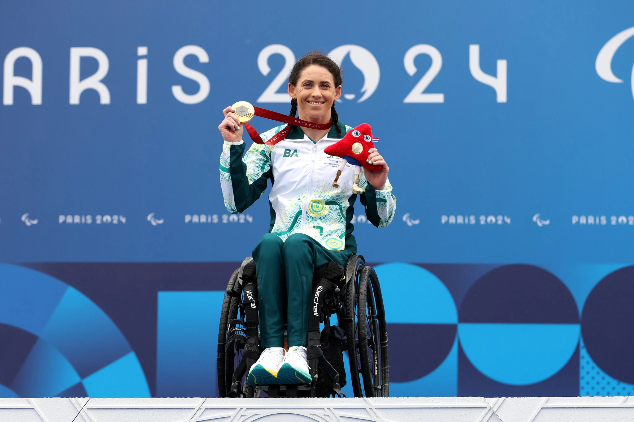 Lauren Parker gold medal women's H1-4 road race Paris 2024 Paralympic Games. Picture: Michael Steele/Getty Images