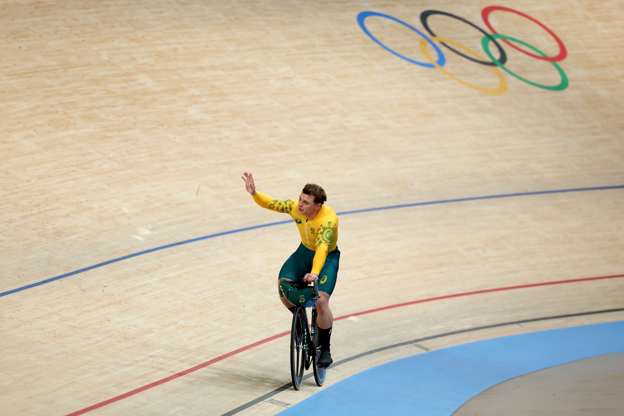 Matthew Richardson celebrates his silver medal at the Paris 2024 Olympic Games. Picture: Getty Images.