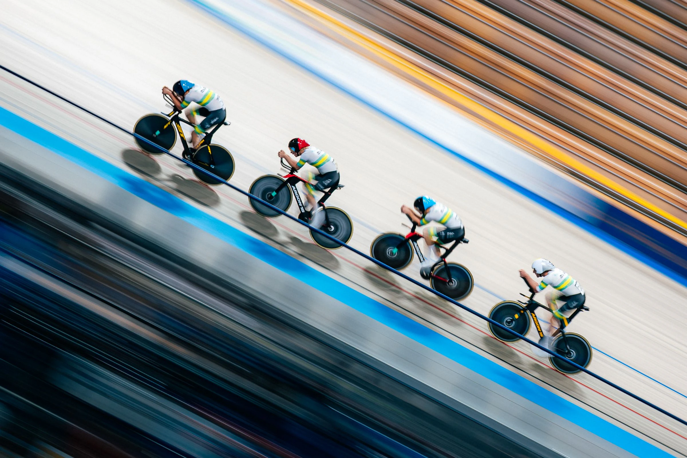 The ARA Australian Cycling Team competing in a team pursuit at the 2025 UCI Junior Track World Championships